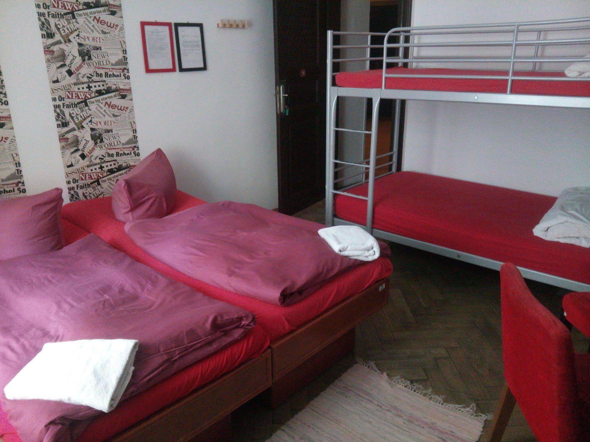 Chili Hostel Prague Exterior photo